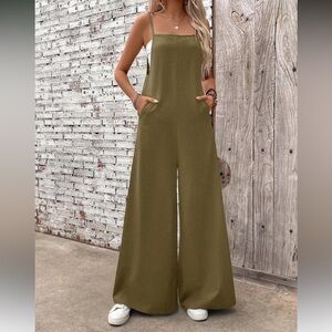 Elegant Green Jumpsuit